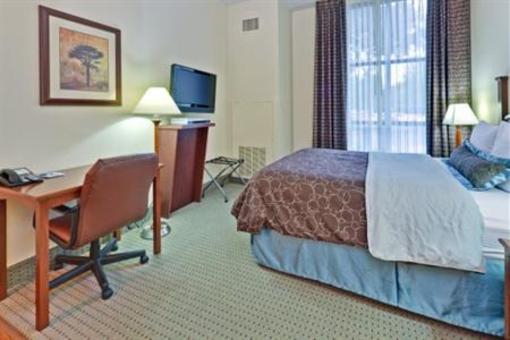 фото отеля Staybridge Suites Memphis - Poplar Ave East