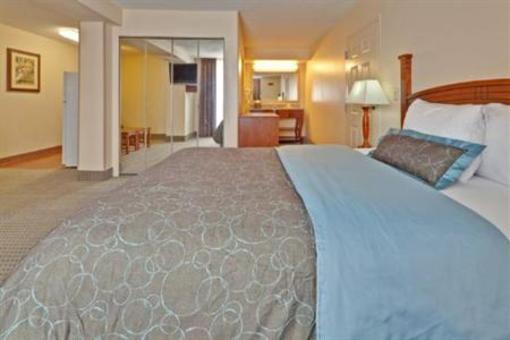фото отеля Staybridge Suites Memphis - Poplar Ave East