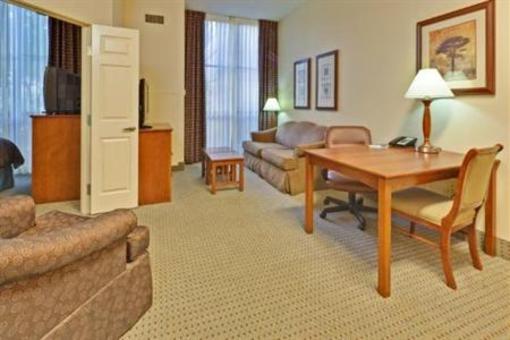 фото отеля Staybridge Suites Memphis - Poplar Ave East