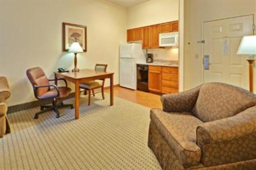 фото отеля Staybridge Suites Memphis - Poplar Ave East