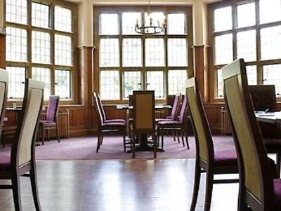 фото отеля Mercure Whately Hall Hotel