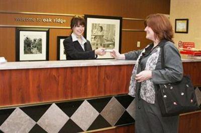 фото отеля Hampton Inn Oak Ridge
