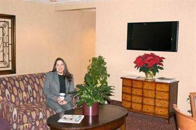 фото отеля Hampton Inn Oak Ridge