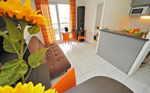 фото отеля Park & Suites Lyon Vaise Confort
