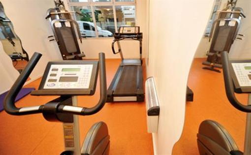 фото отеля Park & Suites Lyon Vaise Confort