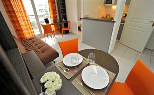 фото отеля Park & Suites Lyon Vaise Confort