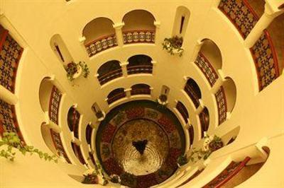 фото отеля Best Western Amrutha Castle Hotel Hyderabad