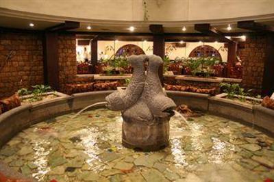 фото отеля Best Western Amrutha Castle Hotel Hyderabad