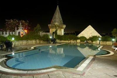 фото отеля Best Western Amrutha Castle Hotel Hyderabad