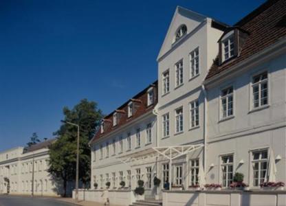 фото отеля Friedrich-Franz Palais Hotel