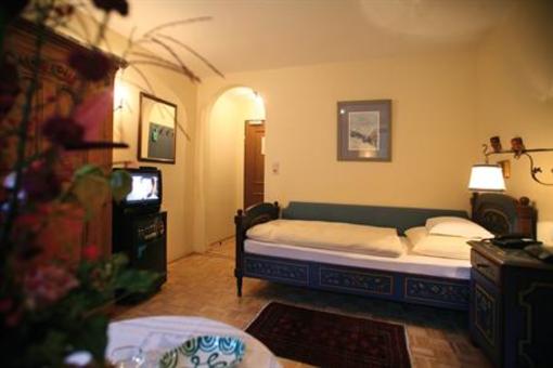 фото отеля Hoteldorf Gruner Baum