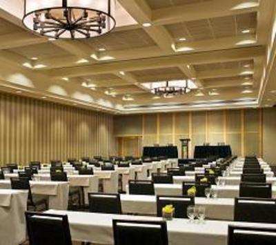 фото отеля The Westin Resort & Spa, Whistler