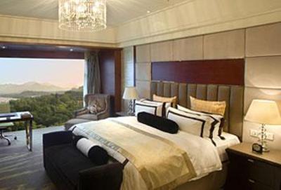 фото отеля Wyndham Grand Plaza Royale Hangzhou