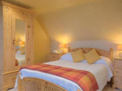 фото отеля The Wheatsheaf Restaurant With Rooms Swinton