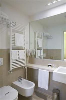 фото отеля Base Hotel To Work
