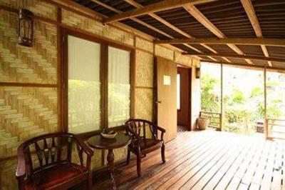 фото отеля Railay Phutawan Resort