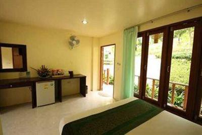фото отеля Railay Phutawan Resort