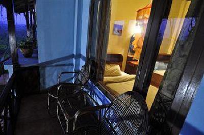 фото отеля Chitwan Forest Resort