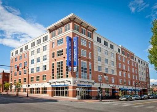 фото отеля Hampton Inn Portland Downtown - Waterfront