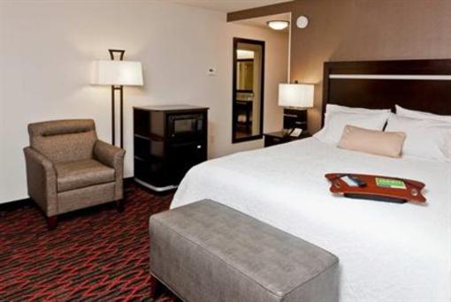 фото отеля Hampton Inn Portland Downtown - Waterfront