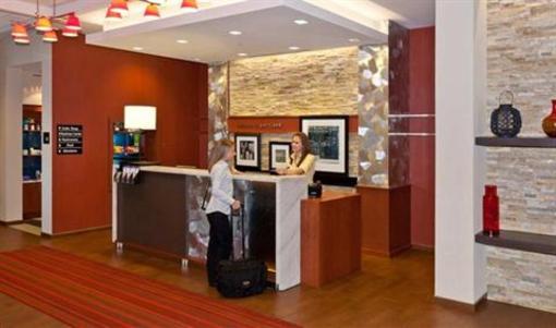 фото отеля Hampton Inn Portland Downtown - Waterfront