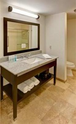фото отеля Hampton Inn Portland Downtown - Waterfront