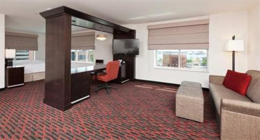 фото отеля Hampton Inn Portland Downtown - Waterfront
