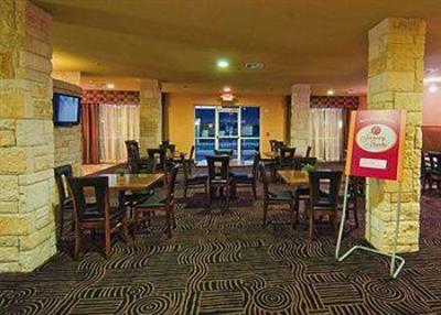 фото отеля Comfort Suites Arlington