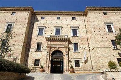 фото отеля Castello Chiola Hotel