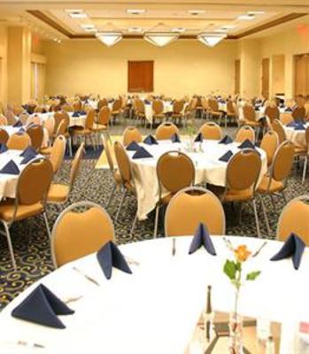 фото отеля SpringHill Suites Norfolk Virginia Beach