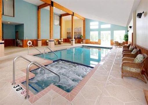 фото отеля Quality Inn & Suites - Madison