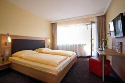 фото отеля Ott's Hotel Leopoldshohe
