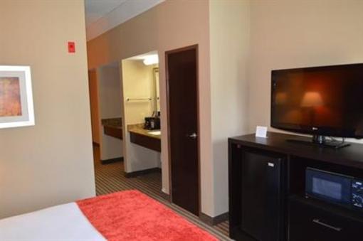 фото отеля Best Western Bayou Inn & Suites
