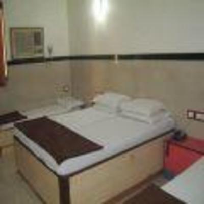 фото отеля Hotel Swapna International