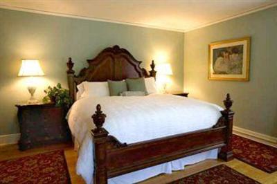 фото отеля Farnam Guest House