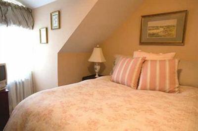 фото отеля Farnam Guest House