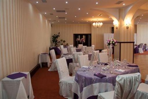 фото отеля Hotel Hanul de la Rascruce