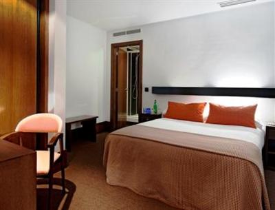 фото отеля Hotel Domus Plaza Zocodover