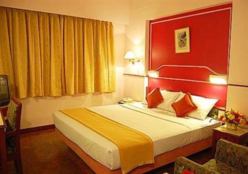 фото отеля Sabari's Nest Coimbatore