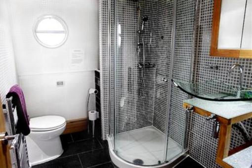 фото отеля Titanic Boat