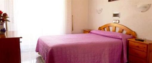 фото отеля Hostal Lady Ana Maria