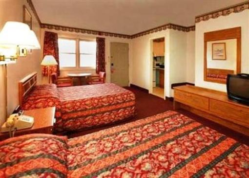 фото отеля Red Carpet Inn