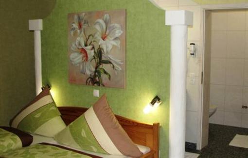 фото отеля Hotel Haus Marvin Herresbach