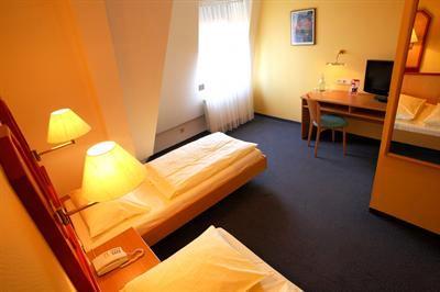 фото отеля Montana Hotel Oberasbach