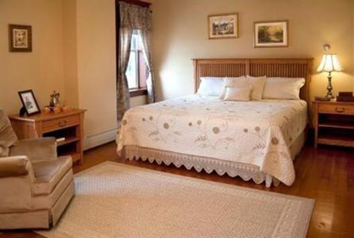 фото отеля Fountain Chateau Bed & Breakfast