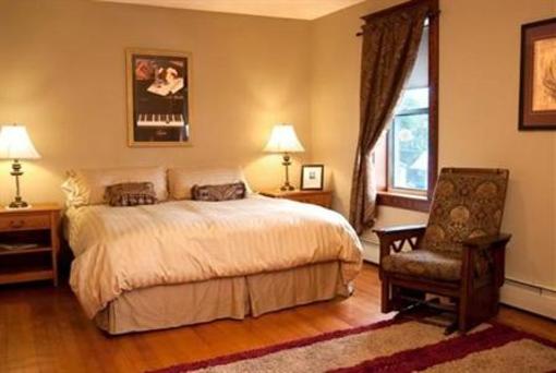 фото отеля Fountain Chateau Bed & Breakfast