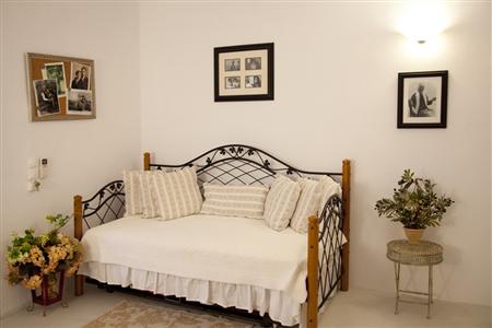фото отеля Eleni's Village Suites