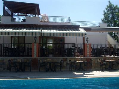 фото отеля Kriss Hotel