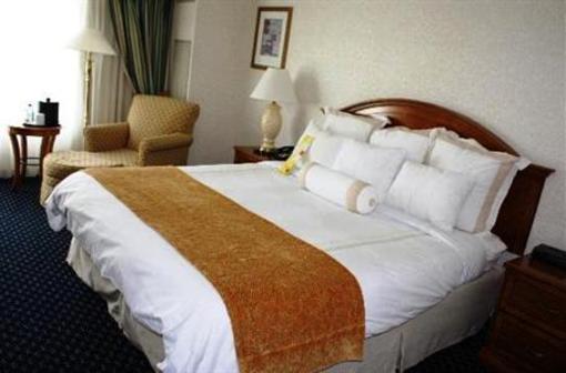 фото отеля Boston Marriott Quincy