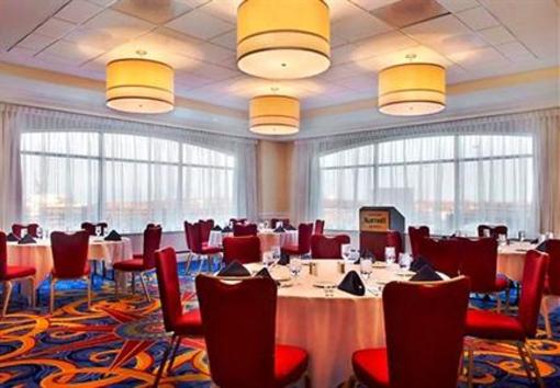 фото отеля Boston Marriott Quincy
